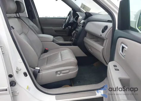 2013 Honda Pilot Touring z USA, uszkodzony, nr VIN 5FNYF4H92DB080467